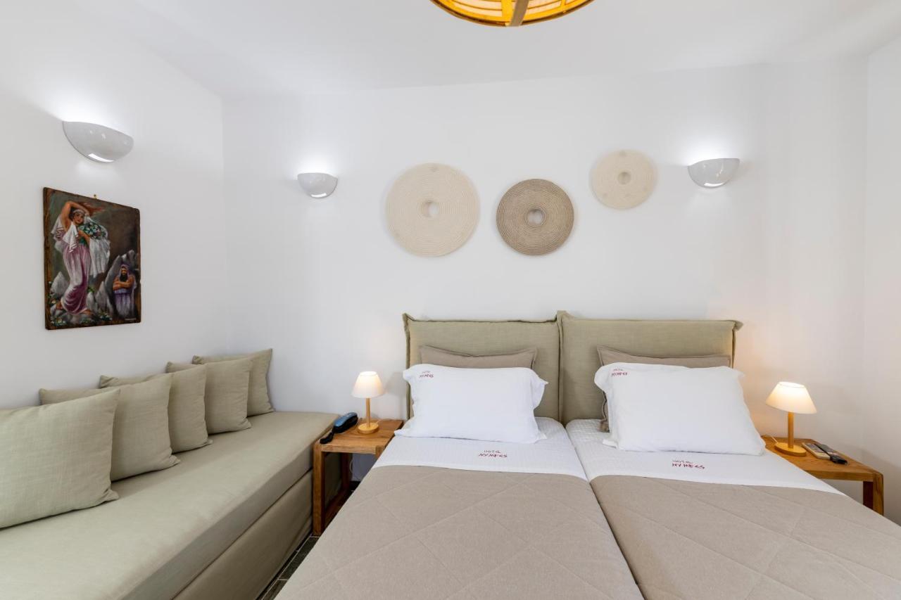 Nymfes Hotel カマライ エクステリア 写真
